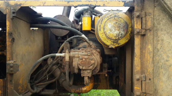 KOMATSU 200 -3 เครื่องเดิม ปั้มเดิม โนเล่มนะคับ