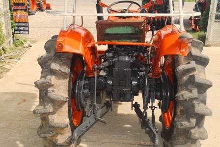 ขายรถไถ Kubota L2601 ใบดัน เครื่องดีครับ ขายรถไถ Kubota L2601 ใบดัน เครื่องดีครับ
