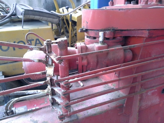 ขายเครน  TRUCKMOUNTED   UR-V   เก่สนอก ขายตามสภาพ  เครน  3  ต้น ยังไม่เคยใช้งานในไทย ขายราคาถูกมากๆค๊ะ