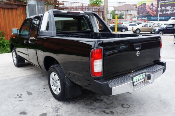 NISSAN FRONTIER CAB ปี 2002 ขายรถสวย เดิมๆ เบรคระบบABS เครื่องแน่นๆวิ่งดีมาก ช่วงล่างดี แอร์เย็นๆ ล้อMAX ภายในลายไม้สภาพสวย สีสวย รถพร้อมใช้งาน จัดไฟแนนได้ การันตีรถสวย