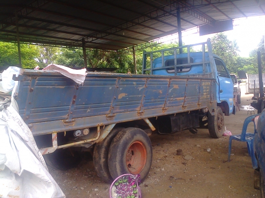 หกล้ออีซูซุ KS130แรงสภาพใช้ได้เลย ทะเบียนแจ้งม.79แล้ว