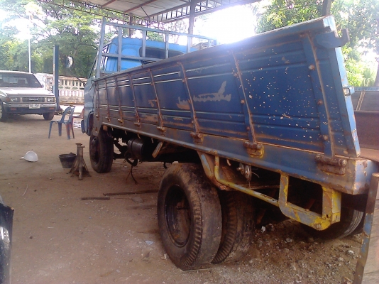 หกล้ออีซูซุ KS130แรงสภาพใช้ได้เลย ทะเบียนแจ้งม.79แล้ว