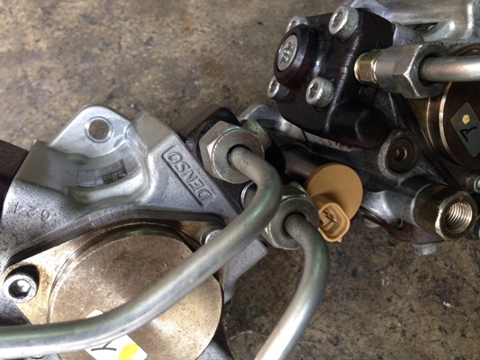 ขายปั๊ม 3 โรลเตอร์ หมุนขวา