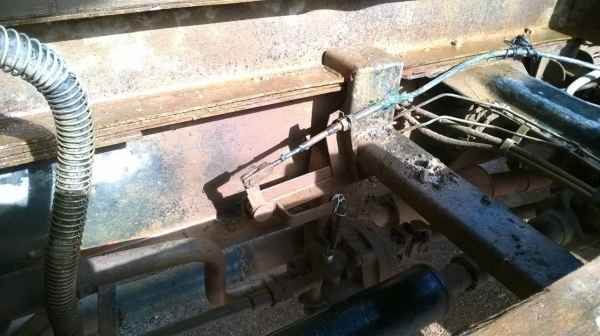 ขาย 10 ล้อ 2 เพลาดั้ม ROCKY 210F เกียร์ Easton หัวบางไม่เคยทำสี คัสซีสวยตลอดเส้น เครื่องแห้ง ทะเบียนพร้อม ราคาต่อรองได้