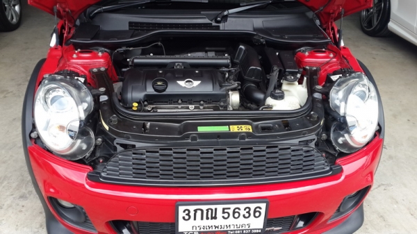 MINI COOPER JOHN COOPER WORKS 1.6 AT ปี 2011 MINI COOPER JOHN COOPER WORKS 1.6 AT ปี 2011