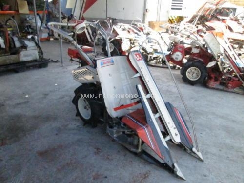 รถเกี่ยวข้าวเดินตาม!!!!  MITSUBISHI  MB360   รหัสสินค้า : 14001770  หรือเพิ่มเติมไดที่ www.nihonmono.com