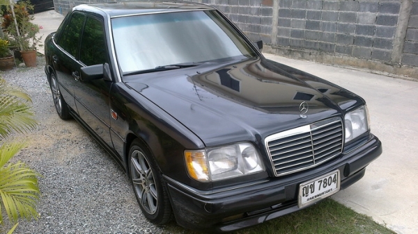 ขายถูก Benz E220 ตัวนำเข้าอังกฤษแท้ สภาพดี ขายถูก Benz E220 ตัวนำเข้าอังกฤษแท้ สภาพดี