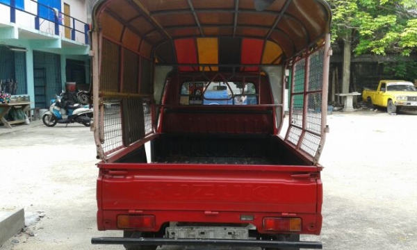 กะป๊อ suzuki st-90 สวยเดิมๆ เครื่องกับช่วงล่างสมบูรณ์มาก ขับสบาย แก๊ส หลังคาเปิดบาร์ได้พร้อมขายของ