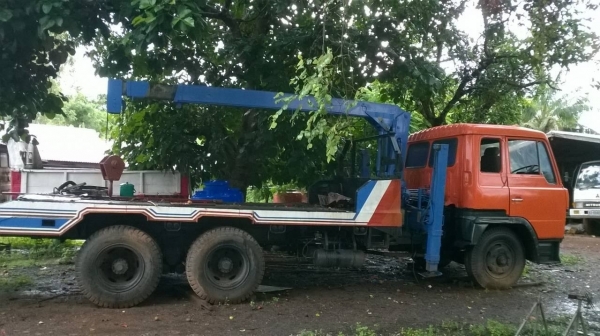 ขายเทนเลอร์ 10 ล้อ 2 เพลา พร้อมเครน 3 ตัน  เครื่อง HO7D 195 แรงม้า เกียร์ HO ช่วงล่างจัมโบ้ เบรคทิฟฟี่ พาวเวอร์ ยางเต็ม หัวยังไม่ลงเล่ม ราคาคุยกันได้