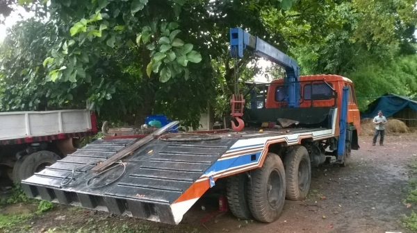 ขายเทนเลอร์ 10 ล้อ 2 เพลา พร้อมเครน 3 ตัน  เครื่อง HO7D 195 แรงม้า เกียร์ HO ช่วงล่างจัมโบ้ เบรคทิฟฟี่ พาวเวอร์ ยางเต็ม หัวยังไม่ลงเล่ม ราคาคุยกันได้