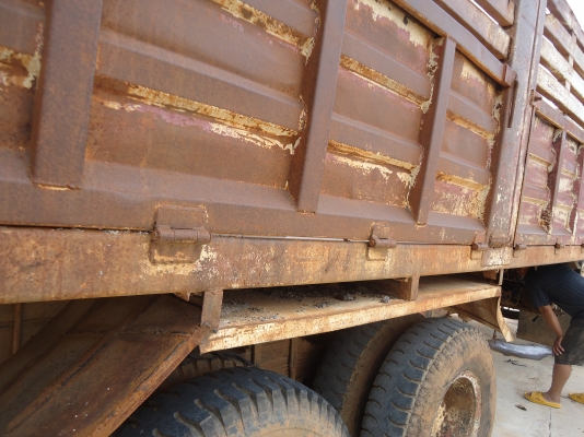 ขายด่วนรถสิบล้อร็อกกี้ดรั้มFXZ23NFYเครือง240แรงม้าปี37