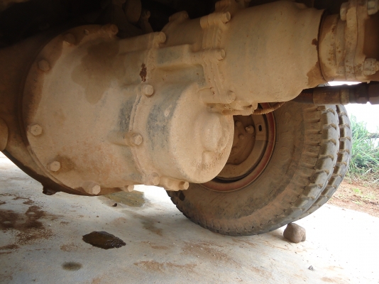 ขายด่วนรถสิบล้อร็อกกี้ดรั้มFXZ23NFYเครือง240แรงม้าปี37