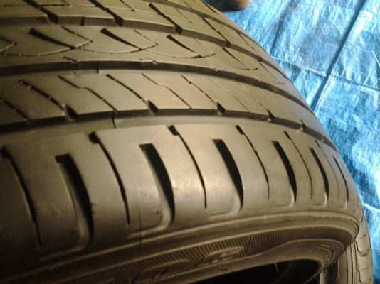 ยาง  205/45/17  ปี 12  นุ่มๆ ดอกหนาๆ