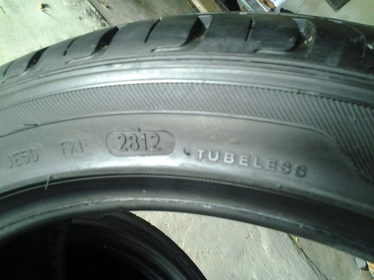 ยาง  205/45/17  ปี 12  นุ่มๆ ดอกหนาๆ