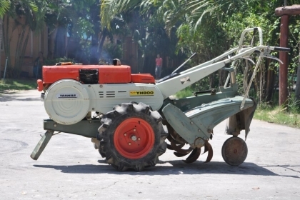 ขายรถไถ yanmar YH800 นำเข้าจากญี่ปุ่น ราคาถูกๆครับ