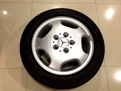 แม็กซ์ BENZ 1 วง 15นิ้ว พร้อมยางDUNLOP ใหม่ยังไม่เคยวิ่ง ตจว ส่งได้ครับ