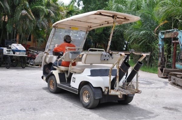 ขายรถกอล์ฟ HITACHI4ที่นั่ง สภาพเดิมๆจากญีปุ่นยังไม่เคยใช้ในไทย39,000เท่านั้น