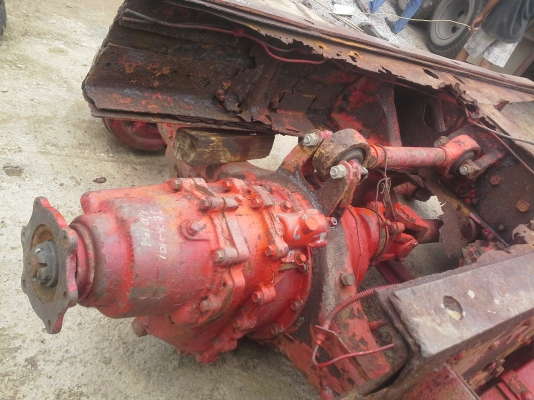 ขาย  MITSUBISHI    2   เพลา  ท้ายรถบรรทุก  เก่านอก  ขายราคาถูก ยังไม่เคยใช้งานในไทย  ขายตามสภาพ