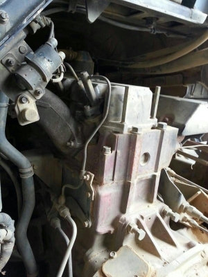 รถฮีโน่ 10 ล้อดั้ม FM2K  240 แรงม้า. ปี 41  สนใจติดต่อ  081 - 6079515