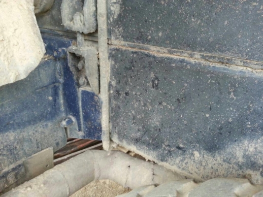 รถฮีโน่ 10 ล้อดั้ม FM2K  240 แรงม้า. ปี 41  สนใจติดต่อ  081 - 6079515