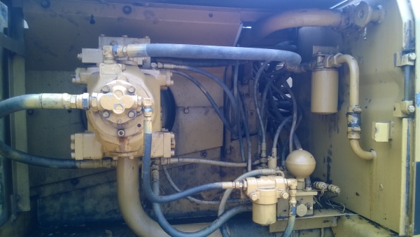 แบคโฮ CATE200B