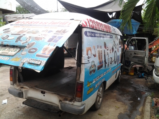 ขายรถตู้บัดดี้เครื่องดีเซล 2500