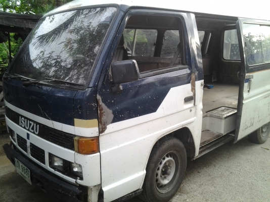 ขายรถตู้บัดดี้เครื่องดีเซล 2500