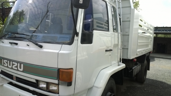 6ล้อดั้ม195แรง ISUZU FTR32F.R..วางดั้มใหม่..รถห้างแท้..สภาพสวย..