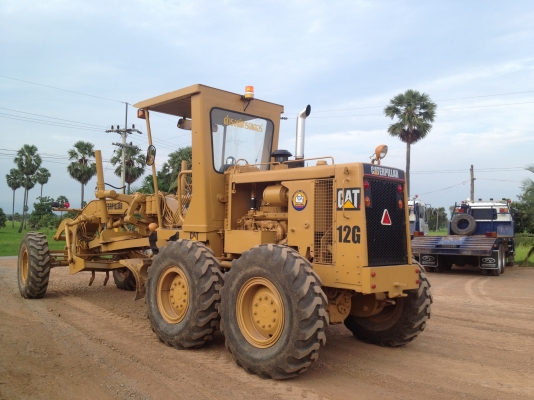 ขายรถเกรด 12G-61M 3228  เล่มทะเบียน