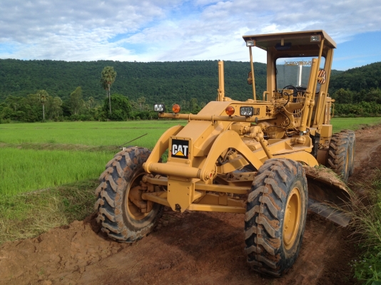 ขายรถเกรด 12G-61M 3228  เล่มทะเบียน