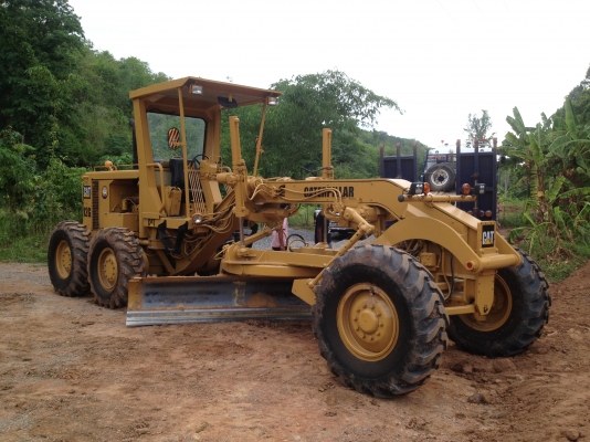 ขายรถเกรด 12G-61M 3228  เล่มทะเบียน