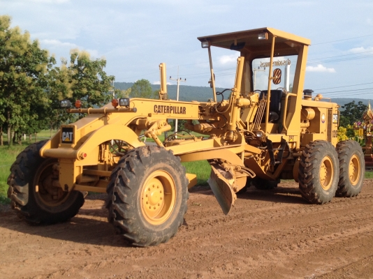 ขายรถเกรด 12G-61M 3228  เล่มทะเบียน