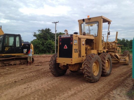 ขายรถเกรด 12G-61M 3228  เล่มทะเบียน