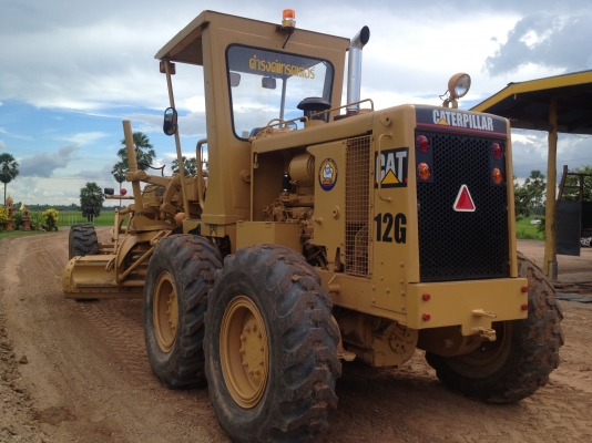 ขายรถเกรด 12G-61M 3228  เล่มทะเบียน