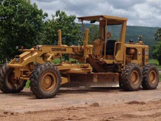 ขายรถเกรด 12G-61M 3228  เล่มทะเบียน