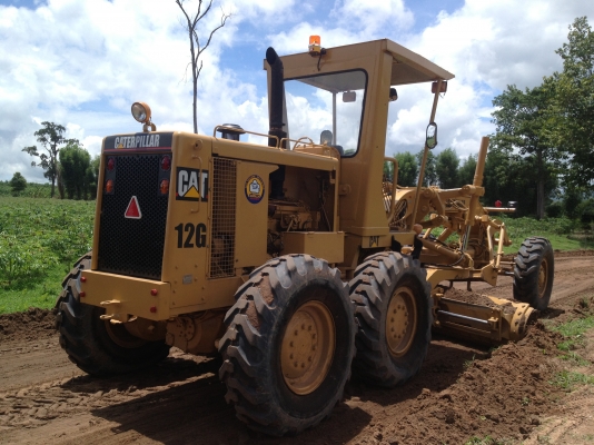 ขายรถเกรด 12G-61M 3228  เล่มทะเบียน