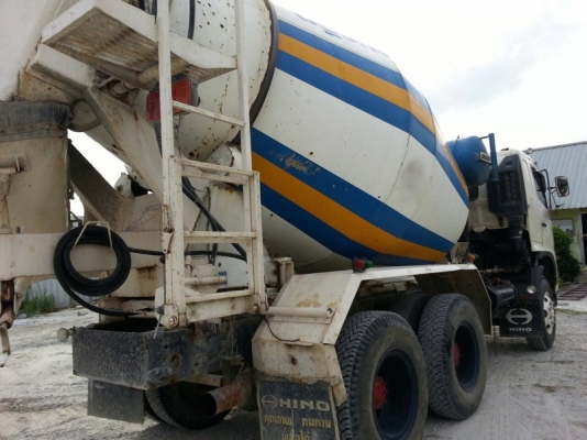 รถฮีโน่ 10 ล้อ โมปูน 320 แรงม้า. ปี 50  สนใจติดต่อ 081 - 6079515