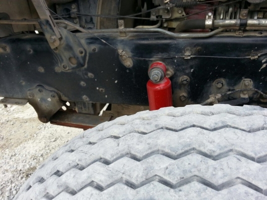 รถฮีโน่ 10 ล้อ โมปูน 320 แรงม้า. ปี 50  สนใจติดต่อ 081 - 6079515