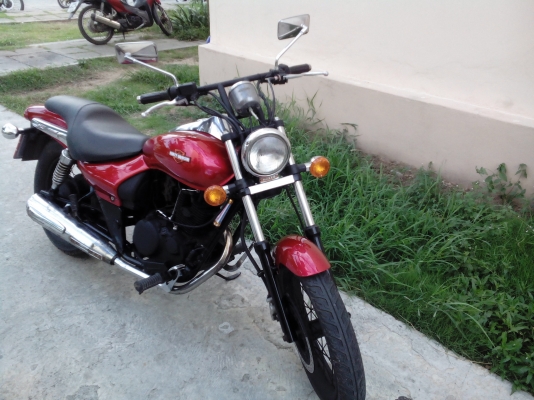 Kawasaki. boss 175 เครื่องดีสีใหม่,ขาย25000 Kawasaki. boss 175 เครื่องดีสีใหม่,ขาย25000