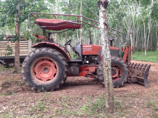 ขายรถไถ KOBUTA 105 S รถใช้งานอยู่ทุกวันครับ สนใจโทร 081-9701072 ขายรถไถ KOBUTA 105 S รถใช้งานอยู่ทุกวันครับ สนใจโทร 081-9701072