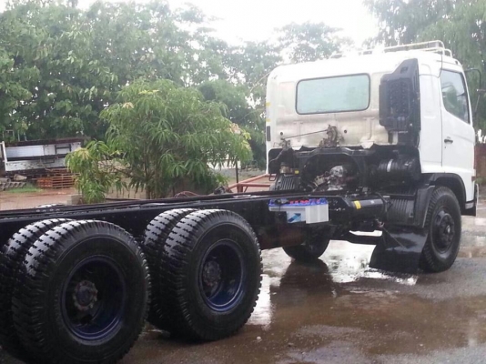 ขายรถสิบล้อ HIno MEGA FM 260 แรง หัวคัสซี รถเดิมบางแต่งหล่อใหม่ เป็นรถหลังถนนมาก่อน ราคาต่อรองได้