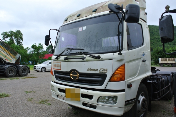 HINO FM1J  ยอดจัดไฟแนนซ์ได้ 700,000 บาทค่ะ