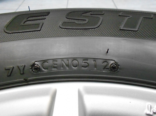 ขายล้อแม็ก Pajero sport ขอบ 17 พร้อมยาง Bridgestone 265/65/17 ปี 12 /เทิร์นได้-ใส่ฟรี