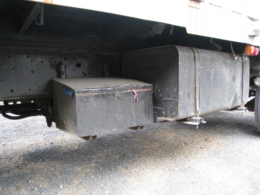 ขายรถสิบล้อดั๊มแกลบ Isuzu Rocky เครื่องP11C  320 แรงม้า สภาพนางฟ้า