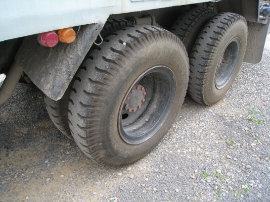 ขายรถสิบล้อดั๊มแกลบ Isuzu Rocky เครื่องP11C  320 แรงม้า สภาพนางฟ้า