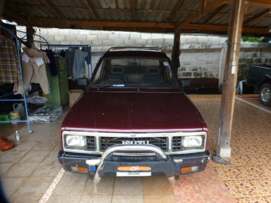 ISUZUแคป KB2500 ฝาทอง ISUZUแคป KB2500 ฝาทอง