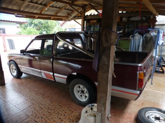 ISUZUแคป KB2500 ฝาทอง ISUZUแคป KB2500 ฝาทอง