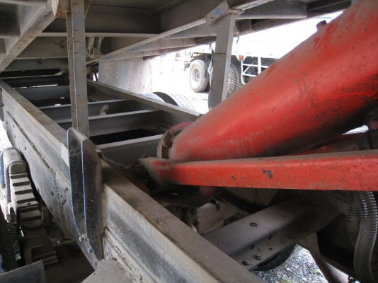 ขายสิบล้อหน้ายาวดั๊มแกลบ เครื่อง6BD  160 แรง สภาพพร้อมใช้