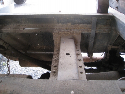 ขายสิบล้อหน้ายาวดั๊มแกลบ เครื่อง6BD  160 แรง สภาพพร้อมใช้