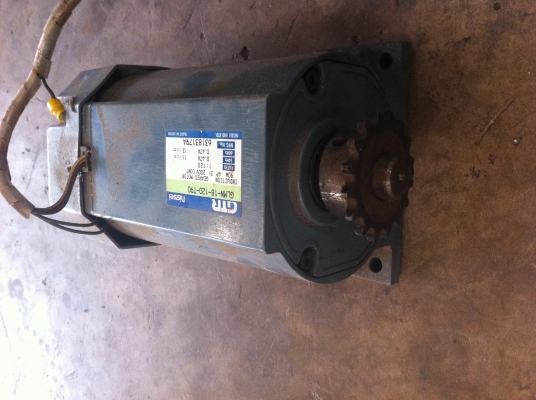 มอเตอร์เกียร์ทด NISSEI ทดรอบแล้วหมุนที่ 11 รอบต่อนาที แรงบิดเยอะ ใช้ไฟบ้าน 220 v.ได้แรงบิดเยอะขับโหลดได้ประมาณ 100-150 กก. มอเตอร์เกียร์ทด NISSEI ทดรอบแล้วหมุนที่ 11 รอบต่อนาที แรงบิดเยอะ ใช้ไฟบ้าน 220 v.ได้แรงบิดเยอะขับโหลดได้ประมาณ 100-150 กก.
